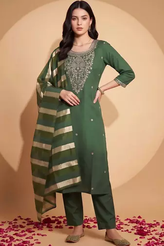 women ethnic motifs embroidered regular thread work kurta with trousers & with dupatta