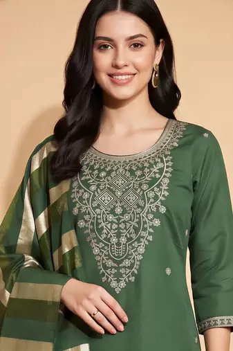 women ethnic motifs embroidered regular thread work kurta with trousers & with dupatta