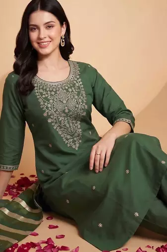 women ethnic motifs embroidered regular thread work kurta with trousers & with dupatta