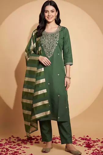 women ethnic motifs embroidered regular thread work kurta with trousers & with dupatta