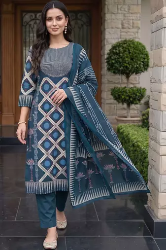 women printed regular cotton kurta with trousers & with dupatta