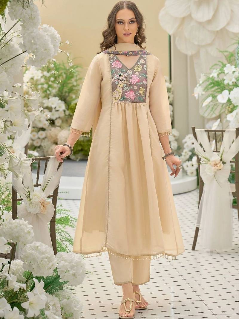 women ethnic motifs embroidered empire patchwork kurta with trousers & with dupatta
