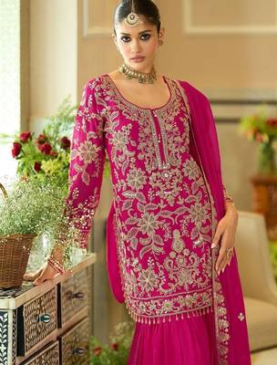 women ethnic motifs embroidered regular kurta with sharara & with dupatta 4