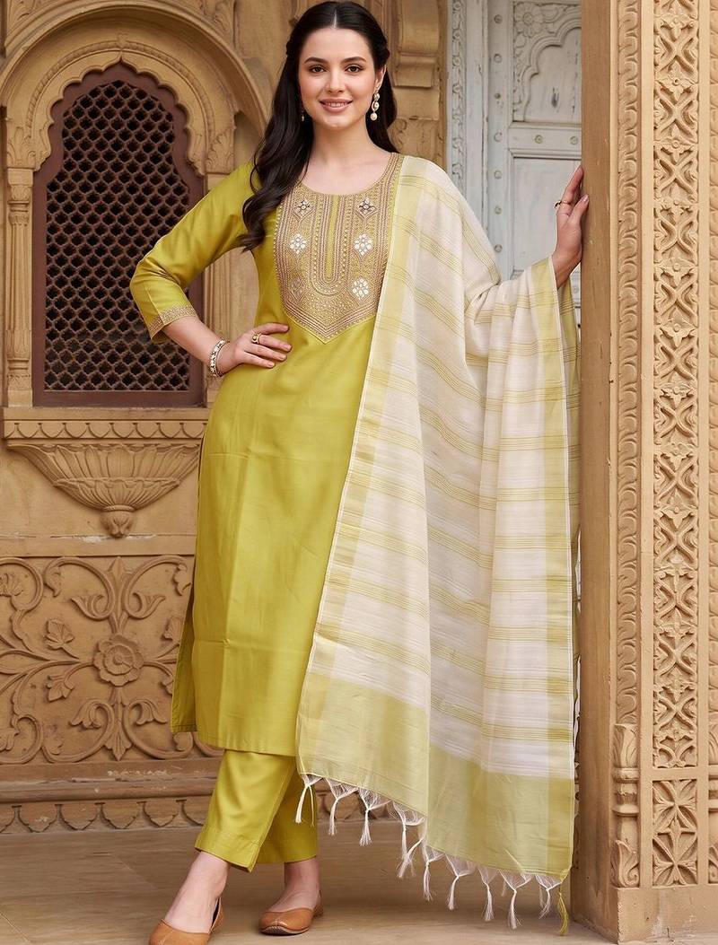 women ethnic motifs embroidered regular thread work liva kurta with trousers & with dupatta