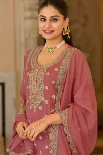 women ethnic motifs embroidered regular kurta with palazzos & with dupatta