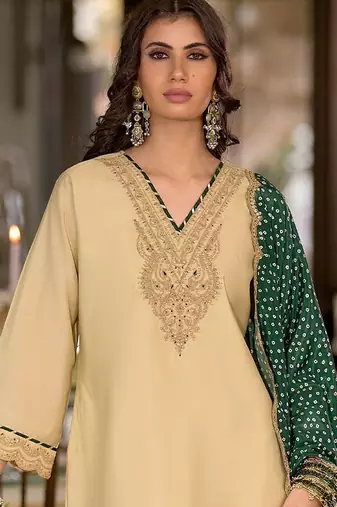 women ethnic motifs embroidered regular thread work kurta with trousers & with dupatta