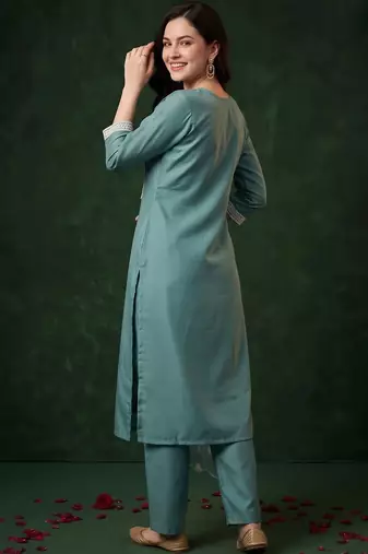 women ethnic motifs embroidered regular thread work kurta with trousers & with dupatta