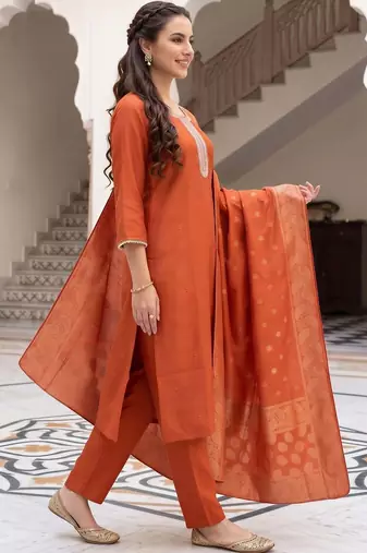 women ethnic motifs embroidered regular thread work kurta with trousers & with dupatta