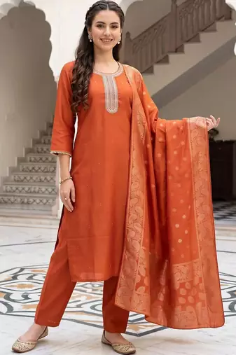 women ethnic motifs embroidered regular thread work kurta with trousers & with dupatta