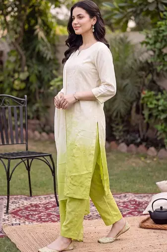 women ethnic motifs embroidered regular thread work cotton kurta with trousers & with dupatta