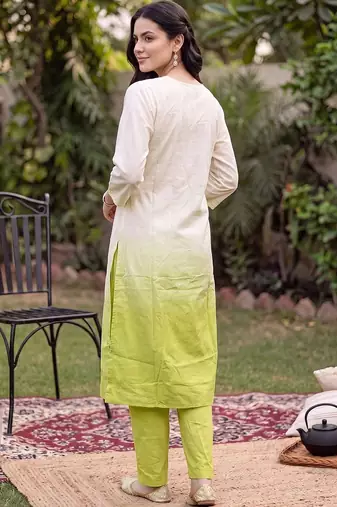 women ethnic motifs embroidered regular thread work cotton kurta with trousers & with dupatta