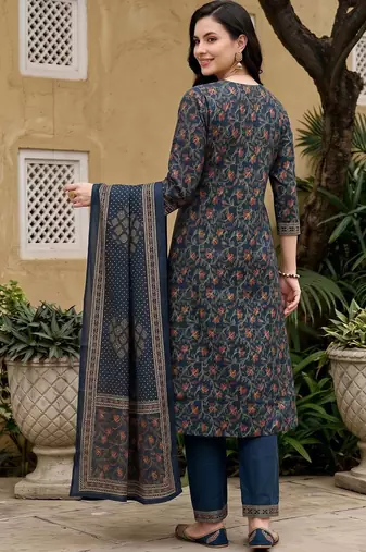 women ethnic motifs printed regular cotton kurta with trousers & with dupatta