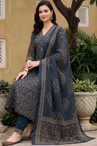 women ethnic motifs printed regular cotton kurta with trousers & with dupatta