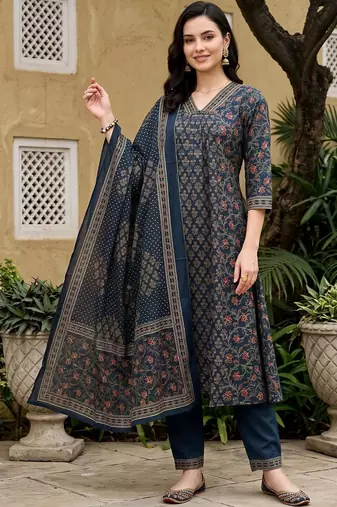 women ethnic motifs printed regular cotton kurta with trousers & with dupatta