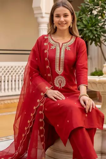 women ethnic motifs embroidered regular thread work liva kurta with palazzos & with dupatta