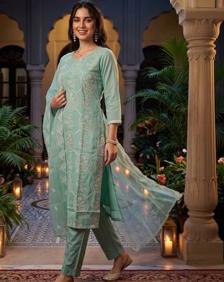 women ethnic motifs embroidered regular thread work kurta with trousers & with dupatta 1