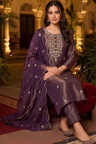 women ethnic motifs embroidered regular thread work kurta with trousers & with dupatta