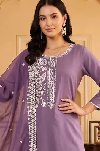 women ethnic motifs embroidered regular thread work kurta with trousers & with dupatta