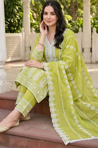women ethnic motifs embroidered regular thread work cotton kurta with trousers & with dupatta