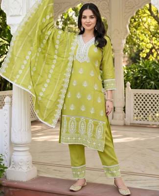 women ethnic motifs embroidered regular thread work cotton kurta with trousers & with dupatta 5