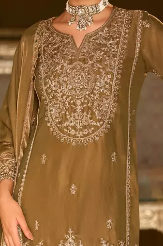 women ethnic motifs embroidered regular thread work kurta with patiala & with dupatta