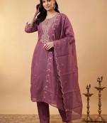 women ethnic motifs embroidered regular thread work kurta with trousers & with dupatta