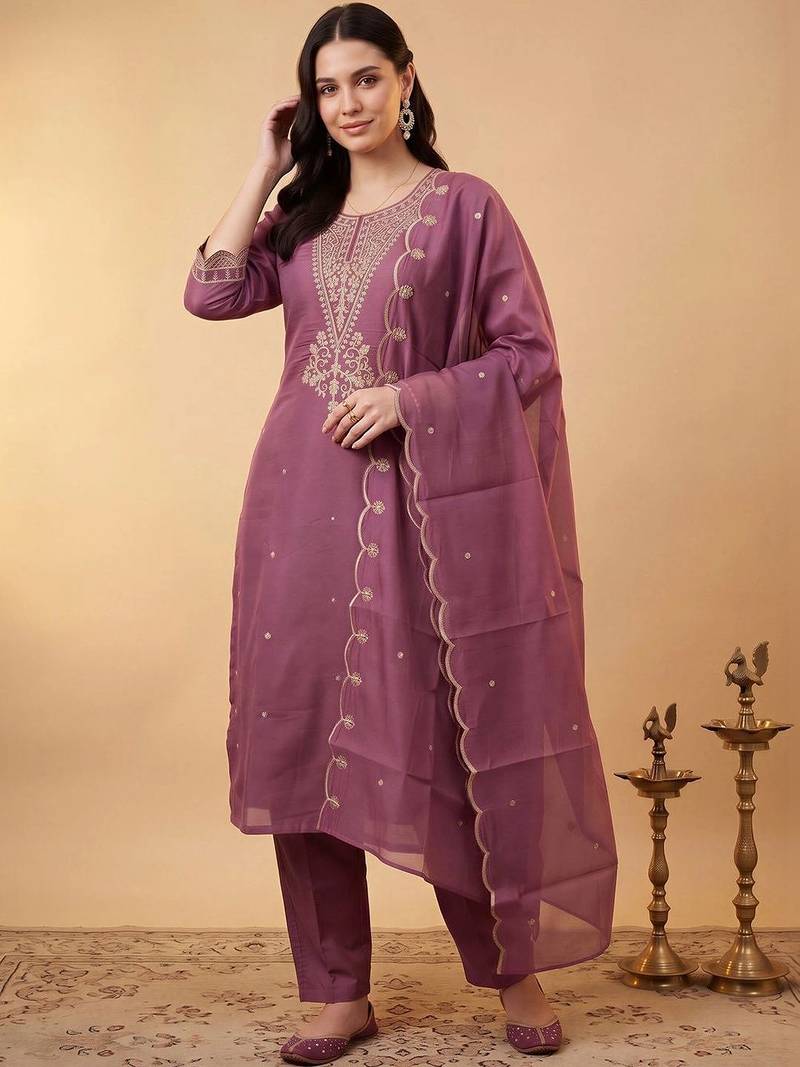 women ethnic motifs embroidered regular thread work kurta with trousers & with dupatta