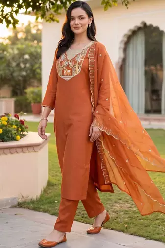 women ethnic motifs embroidered regular thread work kurta with trousers & with dupatta