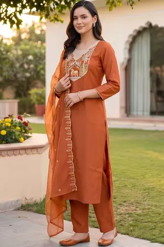 women ethnic motifs embroidered regular thread work kurta with trousers & with dupatta
