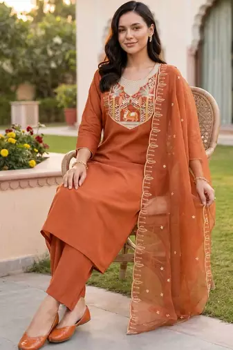 women ethnic motifs embroidered regular thread work kurta with trousers & with dupatta