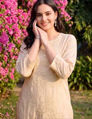 women ethnic motifs embroidered regular thread work cotton kurta with trousers & with dupatta 2