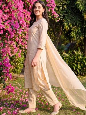 women ethnic motifs embroidered regular thread work cotton kurta with trousers & with dupatta 3