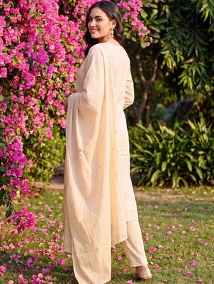 women ethnic motifs embroidered regular thread work cotton kurta with trousers & with dupatta 4