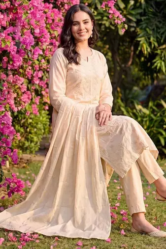 women ethnic motifs embroidered regular thread work cotton kurta with trousers & with dupatta