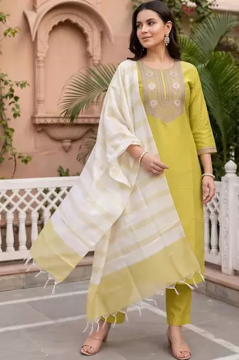 women ethnic motifs embroidered regular thread work liva kurta with trousers & with dupatta