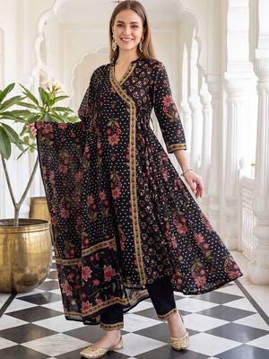 women floral printed angrakha cotton kurta with trousers & with dupatta 5