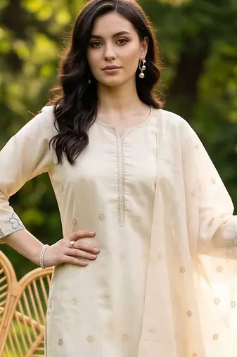 women ethnic motifs embroidered regular thread work kurta with trousers & with dupatta