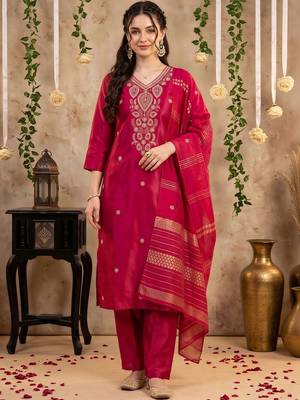women ethnic motifs embroidered regular thread work kurta with trousers & with dupatta 1