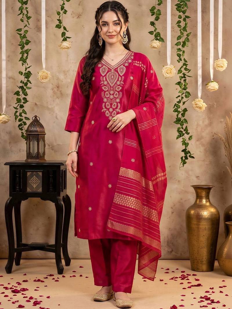 women ethnic motifs embroidered regular thread work kurta with trousers & with dupatta