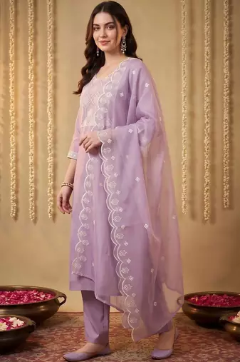 women ethnic motifs embroidered regular thread work kurta with trousers & with dupatta
