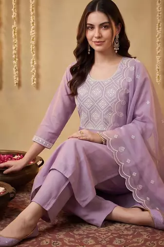 women ethnic motifs embroidered regular thread work kurta with trousers & with dupatta