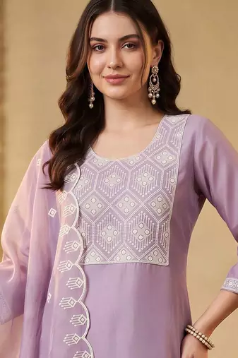 women ethnic motifs embroidered regular thread work kurta with trousers & with dupatta