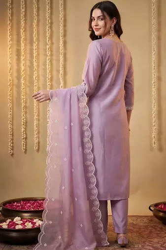women ethnic motifs embroidered regular thread work kurta with trousers & with dupatta