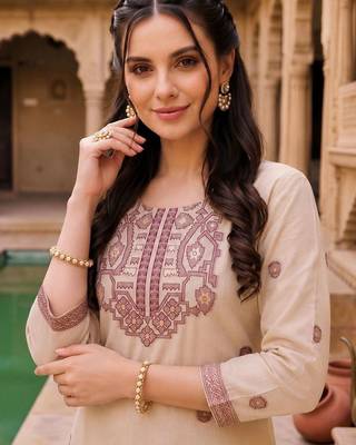 women ethnic motifs embroidered regular thread work chanderi silk kurta with trousers & with dupatta 2