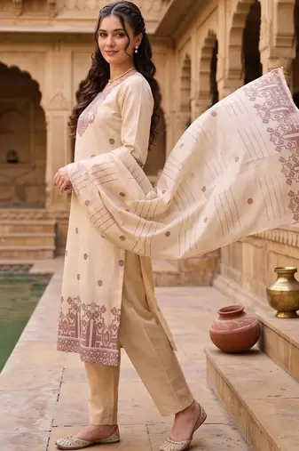 women ethnic motifs embroidered regular thread work chanderi silk kurta with trousers & with dupatta