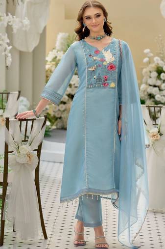 women ethnic motifs embroidered regular thread work kurta with trousers & with dupatta