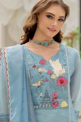 women ethnic motifs embroidered regular thread work kurta with trousers & with dupatta