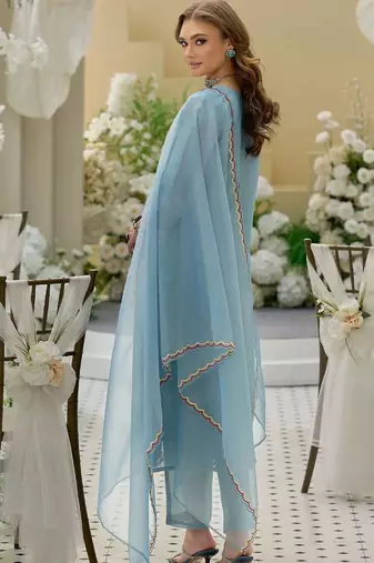 women ethnic motifs embroidered regular thread work kurta with trousers & with dupatta