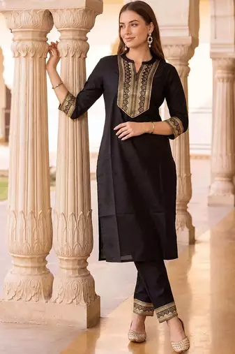 women ethnic motifs embroidered regular thread work kurta with trousers