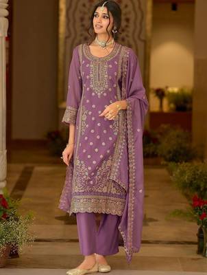 women ethnic motifs embroidered regular thread work kurta with trousers & with dupatta 1